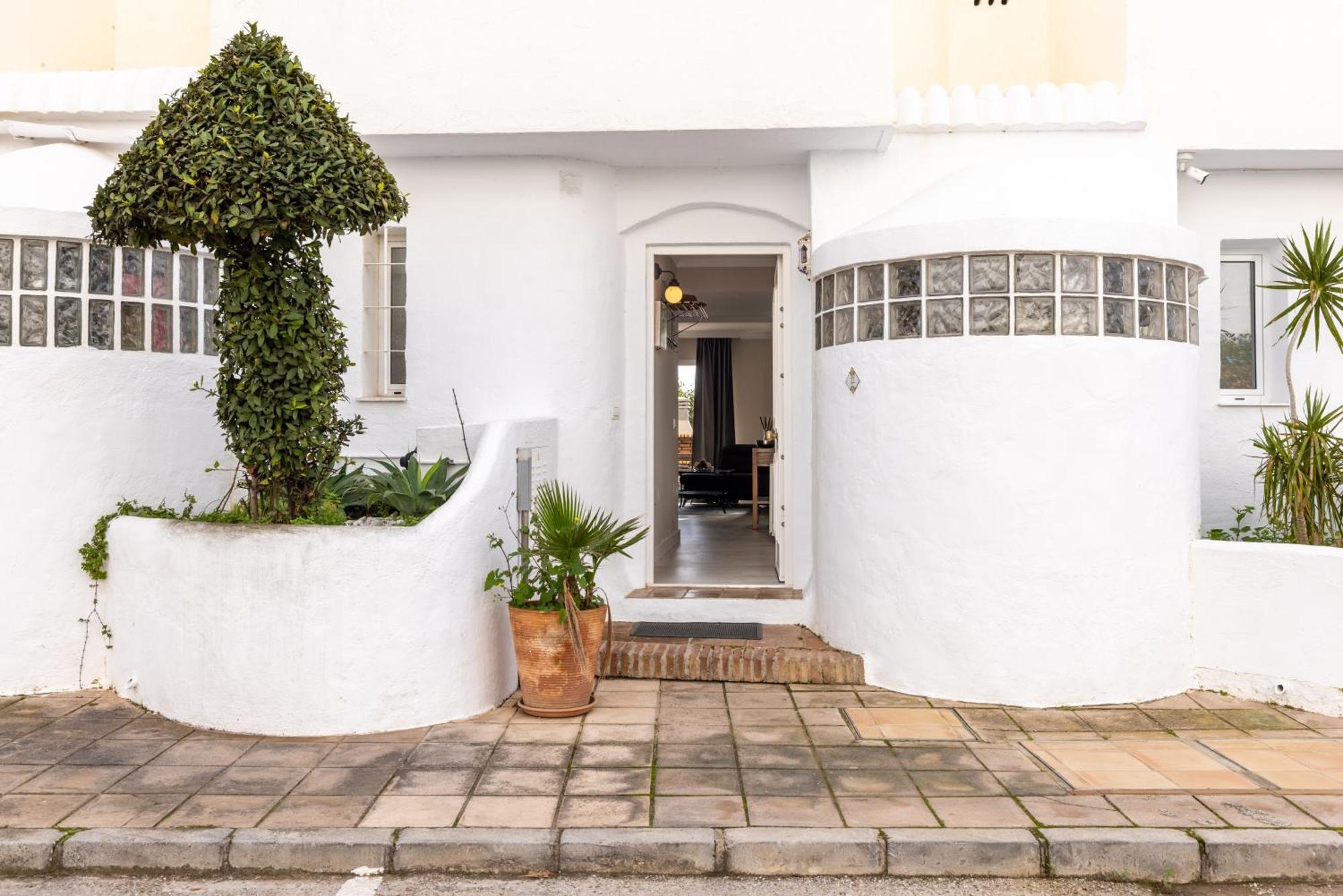 Charming House Next To The Sea Holiday home Benalmadena