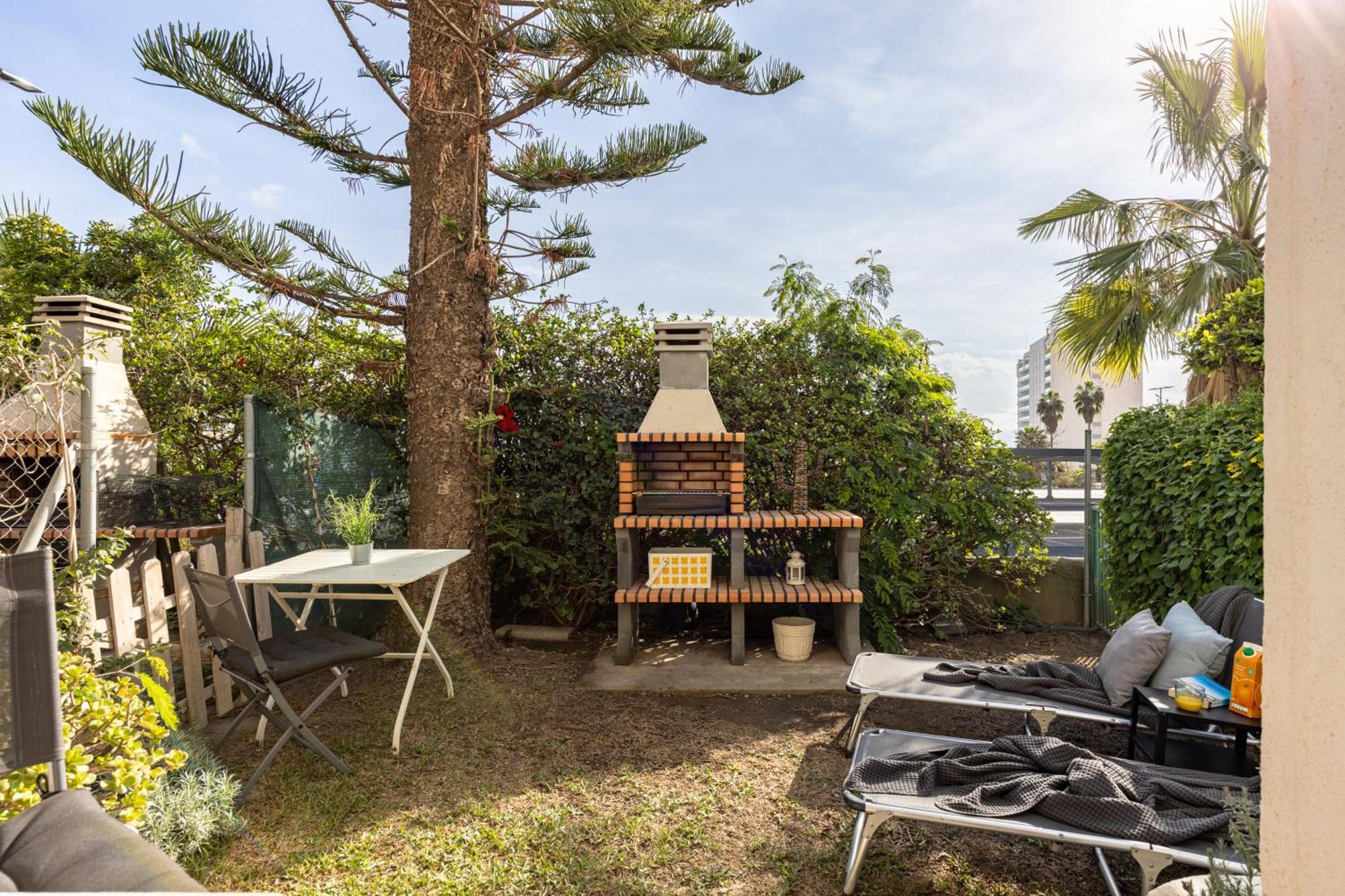 Holiday home Charming House Next To The Sea *