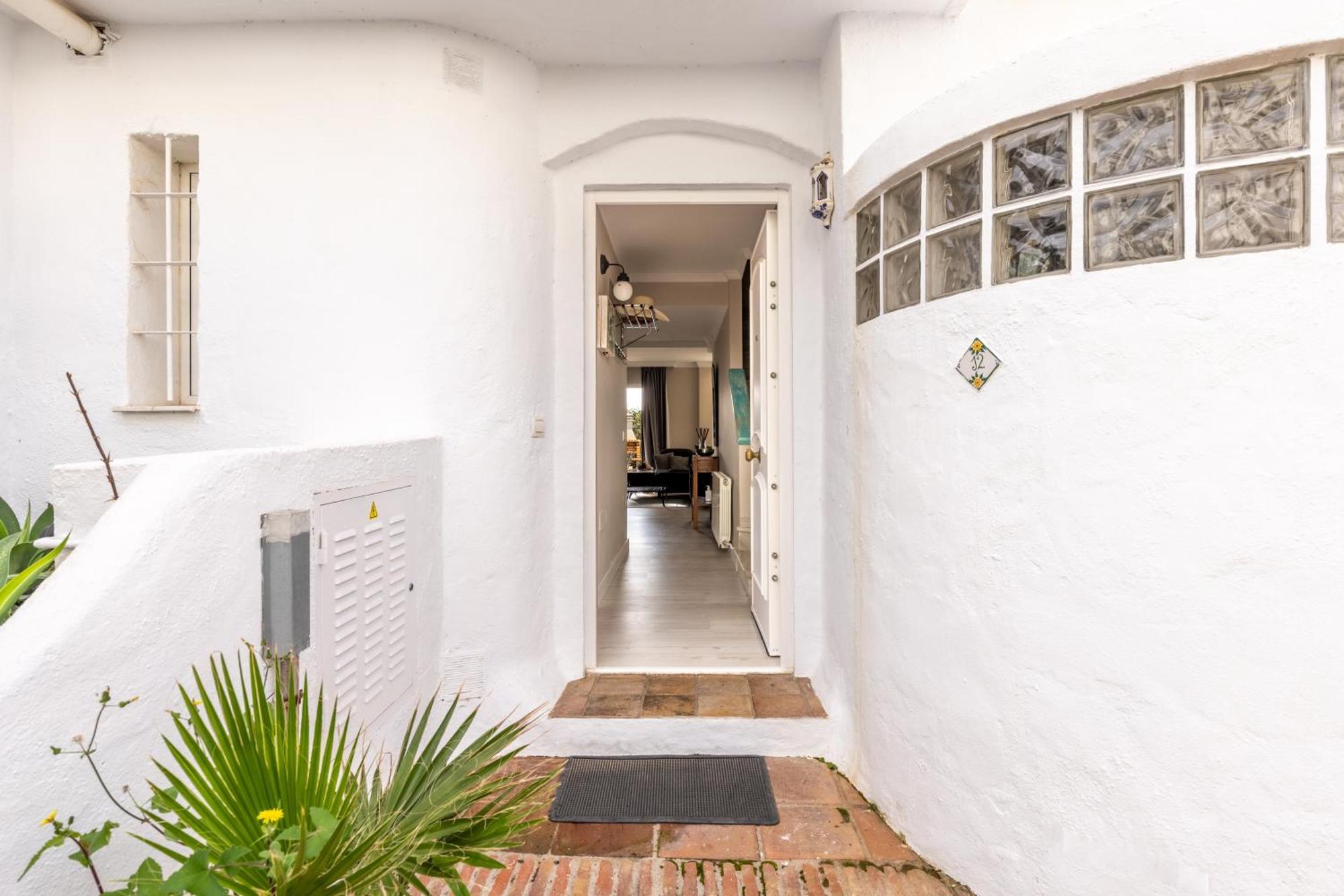 Charming House Next To The Sea Benalmadena