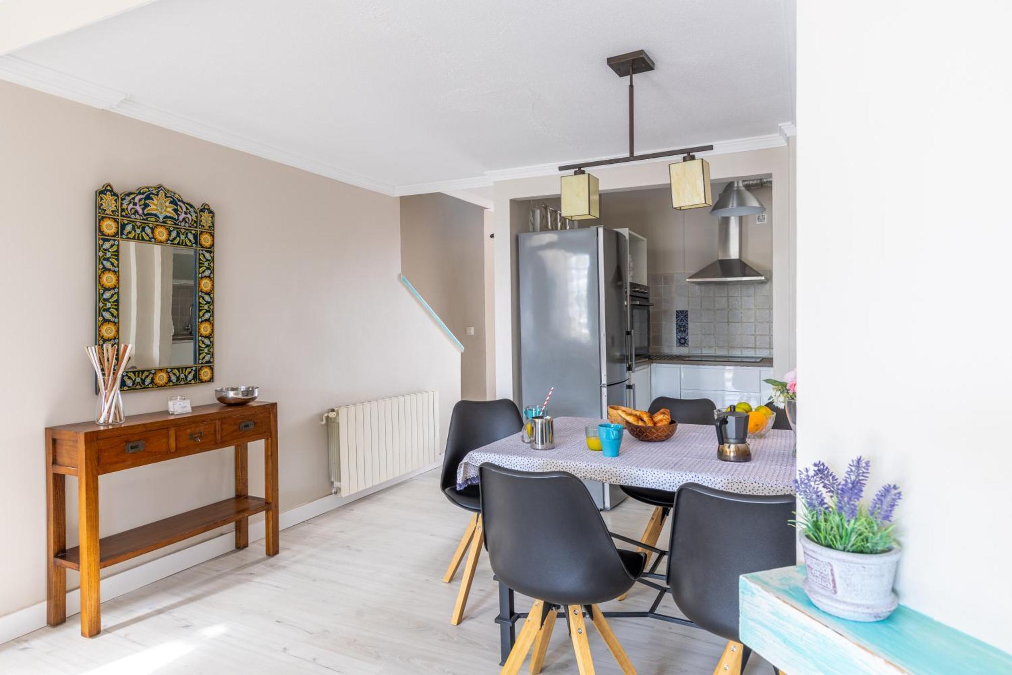 Charming House Next To The Sea Holiday home Benalmadena